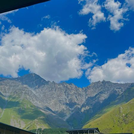 Guesthouse Kostava 72 Kazbegi Exteriör bild