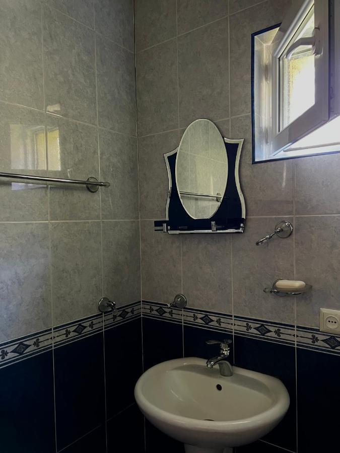 Guesthouse Kostava 72 Kazbegi Exteriör bild